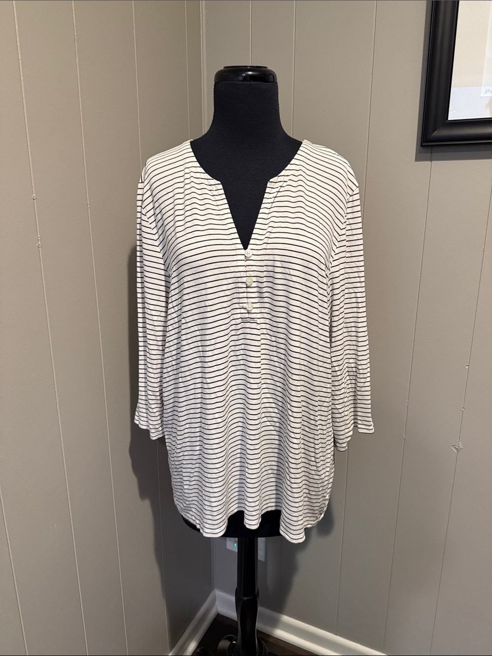 B41 J. Jill Women’s Large Wearever Collection Stripe Split-Neck Long Sleeve Tee
